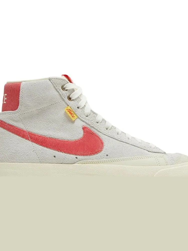 Кроссовки Nike Blazer Mid '77 Premium 'Test of Time' — изображение 2 из 8, бежевый