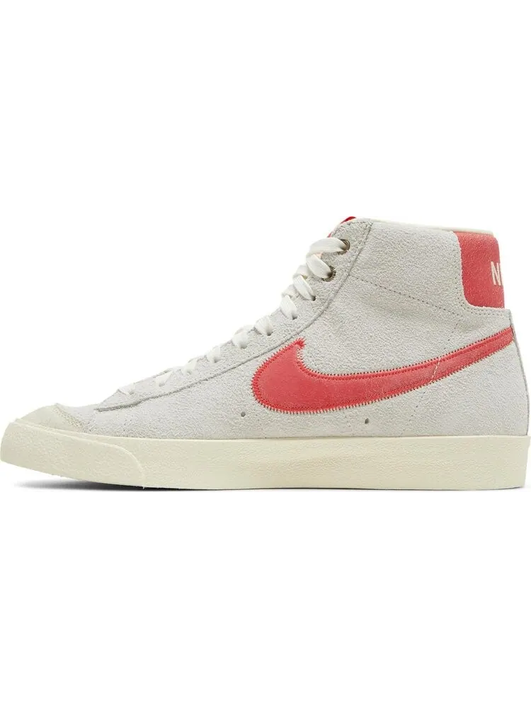 Кроссовки Nike Blazer Mid '77 Premium 'Test of Time' — изображение 3 из 8, бежевый