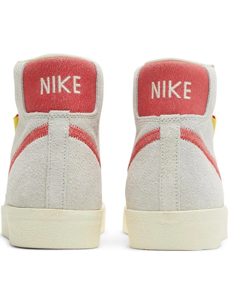 Кроссовки Nike Blazer Mid '77 Premium 'Test of Time' — изображение 6 из 8, бежевый