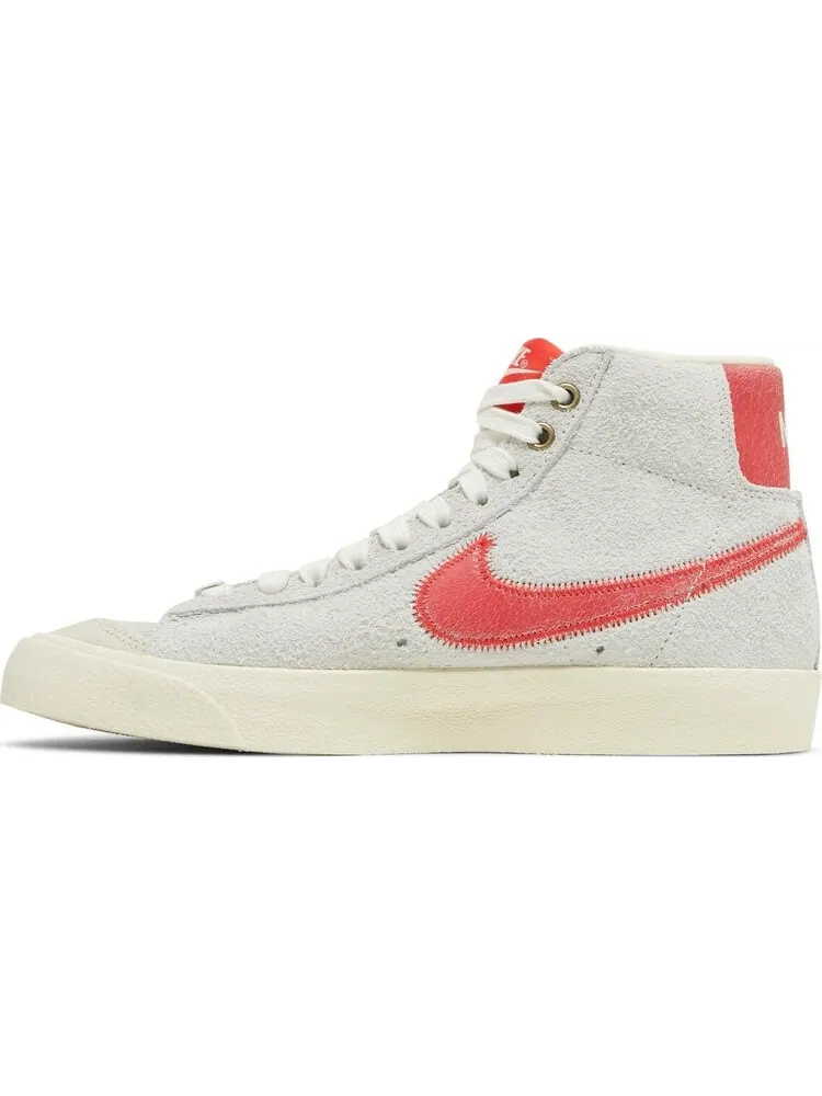 Кроссовки Nike Blazer Mid '77 Premium GS 'Test of Time' — изображение 3 из 8, бежевый
