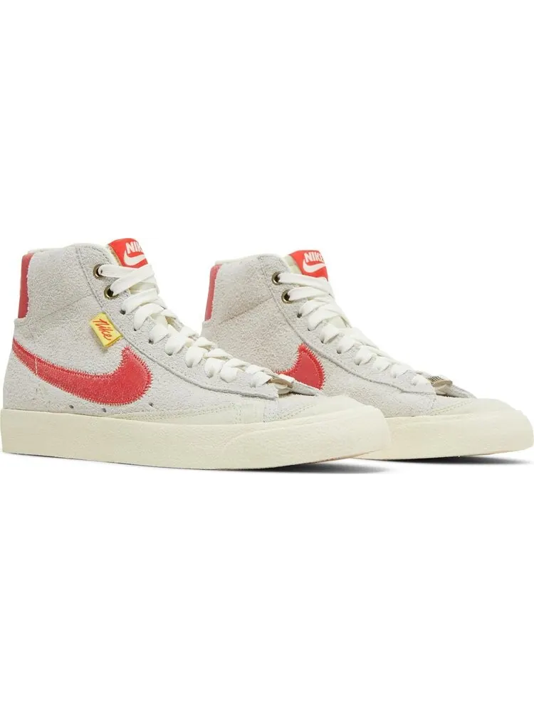 Кроссовки Nike Blazer Mid '77 Premium GS 'Test of Time' — изображение 8 из 8, бежевый