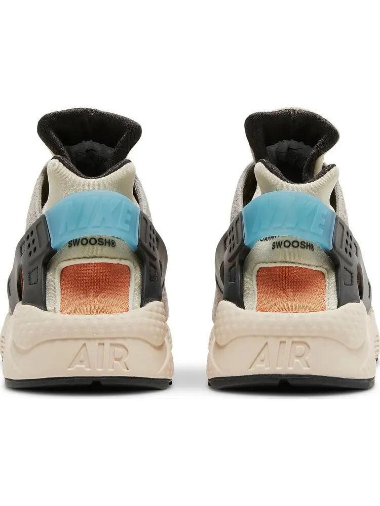Кроссовки Nike Wmns Air Huarache 'Koromogae' — изображение 6 из 8, коричневый