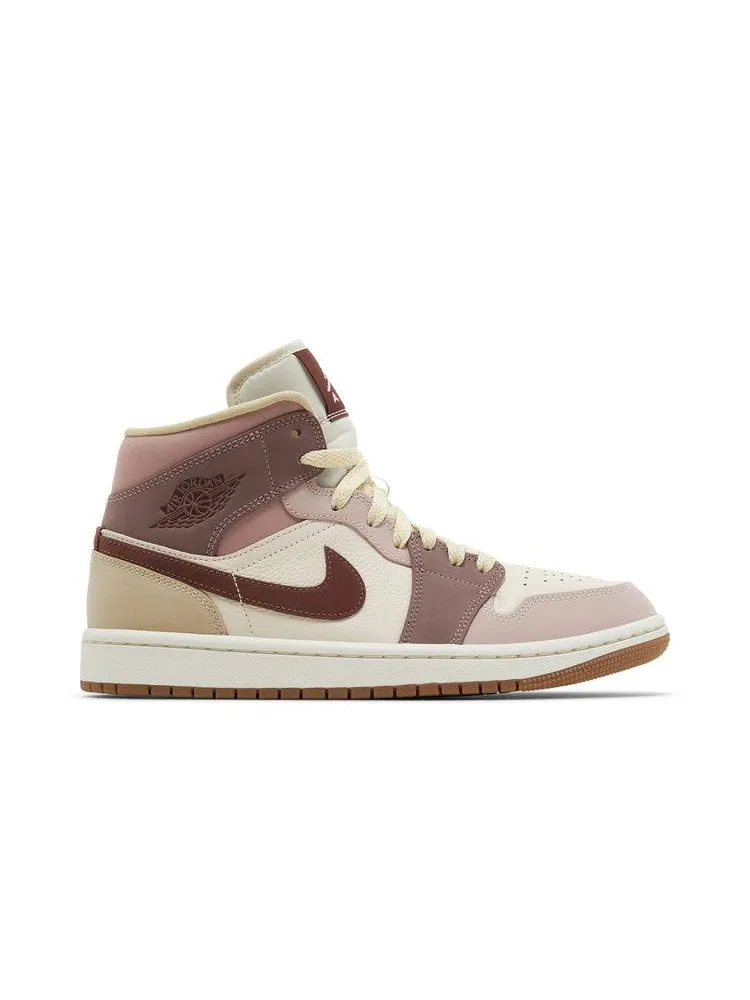 Кроссовки Air Jordan Wmns Air Jordan 1 Mid SE 'Dark Pony Smoky Mauve' — изображение 2 из 9
