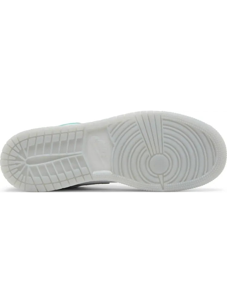 Кроссовки Air Jordan 1 Low SE GS New Emerald — изображение 4 из 8, белый