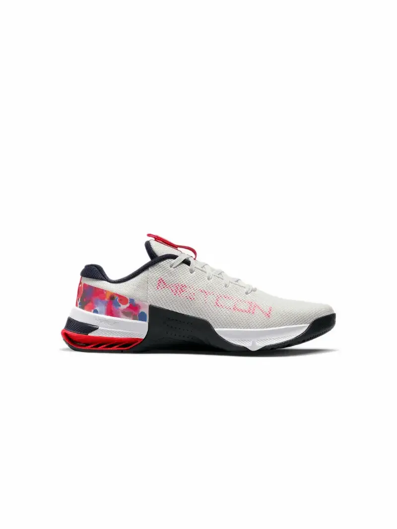 Кроссовки Nike Metcon 8 — изображение 3 из 7, белый/мультиколор/черный