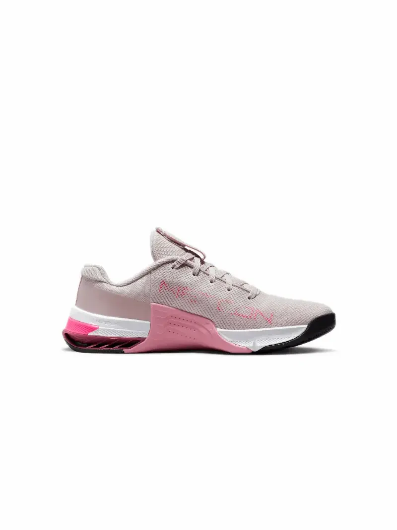 Кроссовки Nike Metcon 8 — изображение 3 из 7