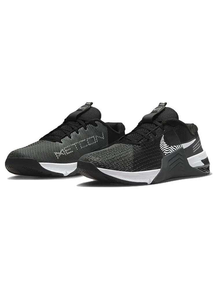 Мужские кроссовки Nike Metcon 8 — изображение 2 из 4