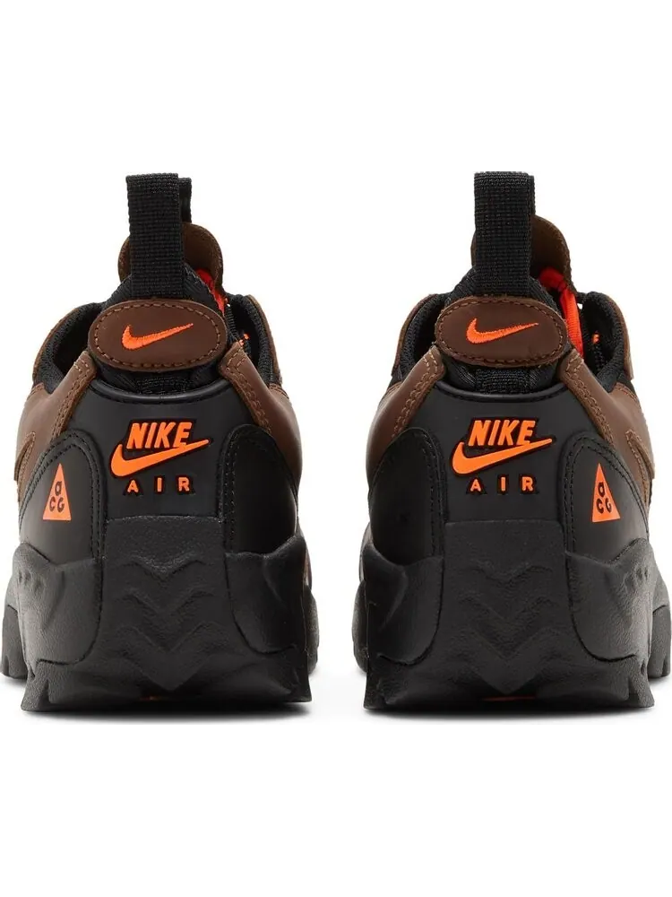 Кроссовки Nike ACG Air Mada 'Bison' — изображение 6 из 8, коричневый
