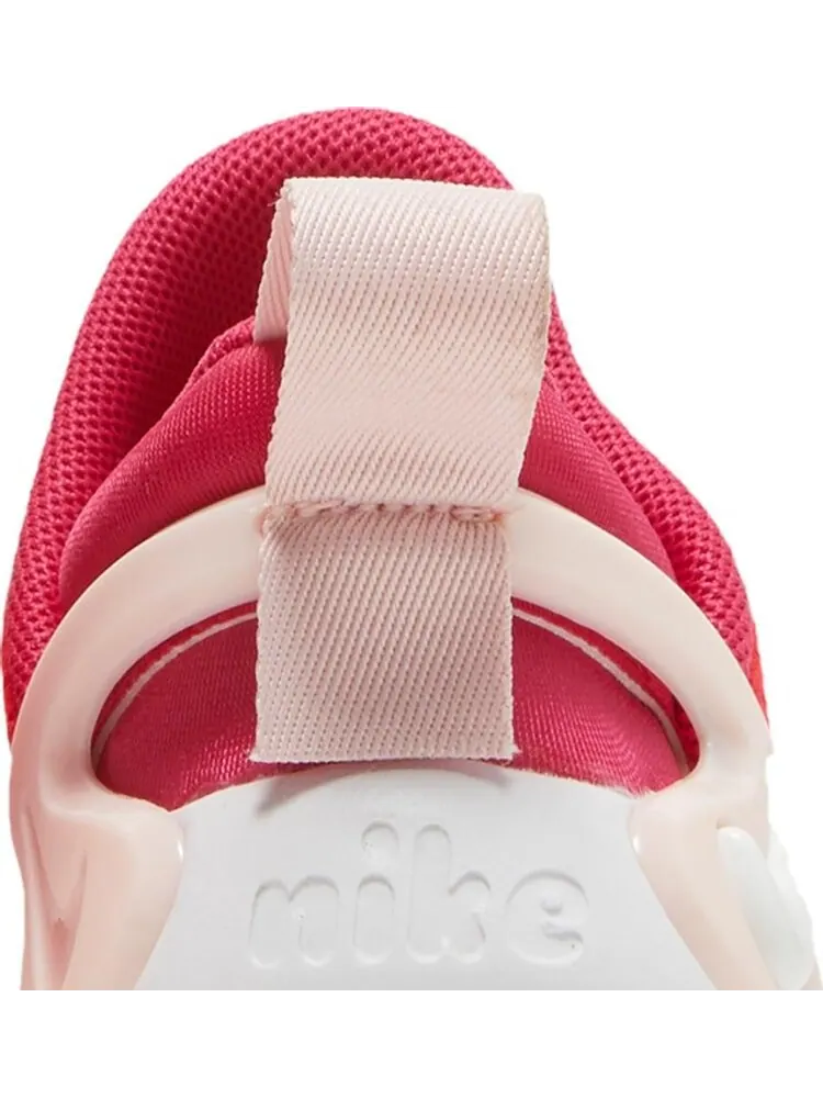 Кроссовки Nike Dynamo Go TD 'Strawberry' — изображение 7 из 8, красный