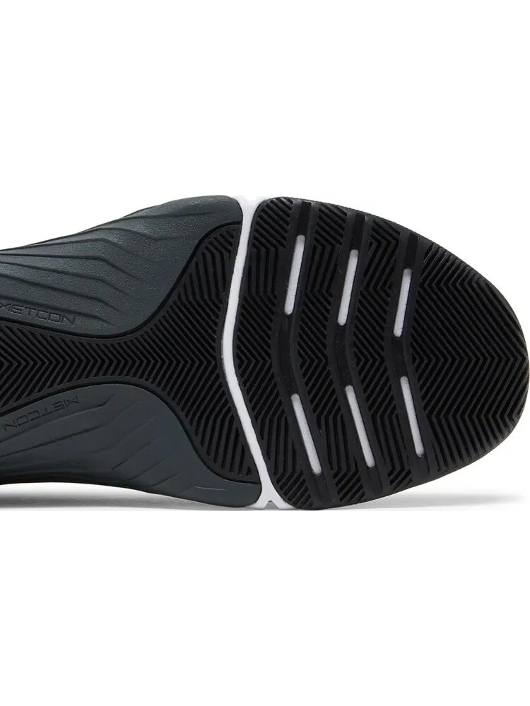 Кроссовки Nike Metcon 8 FlyEase 'Black Dark Smoke Grey' — изображение 5 из 8, черный