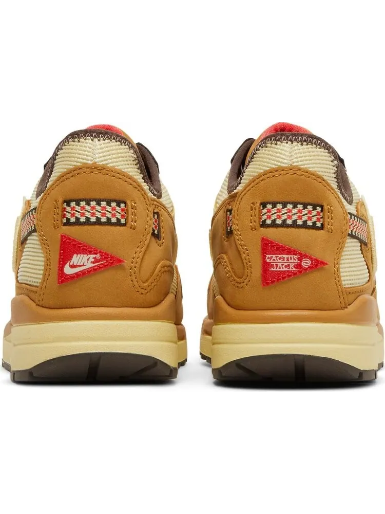 Кроссовки Nike Travis Scott x Air Max 1 'Wheat' — изображение 6 из 10, загар