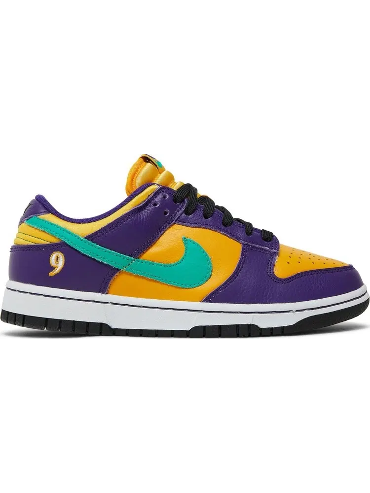 Кроссовки Nike Lisa Leslie x Wmns Dunk Low 'Sparks' — изображение 1 из 10, фиолетовый