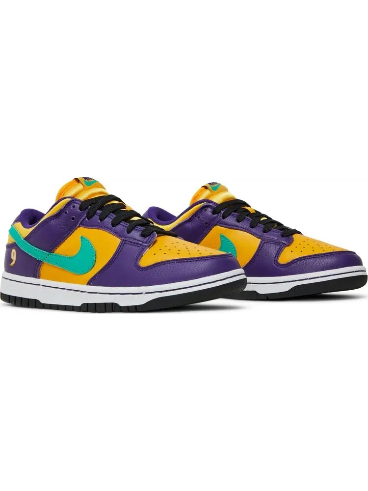 Кроссовки Nike Lisa Leslie x Wmns Dunk Low 'Sparks' — изображение 8 из 10, фиолетовый