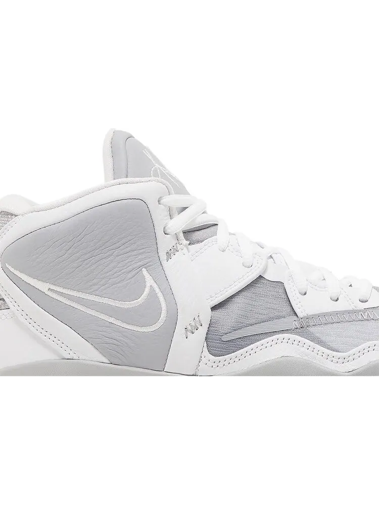 Кроссовки Nike Kyrie Infinity TB 'Wolf Grey' — изображение 2 из 8, серый