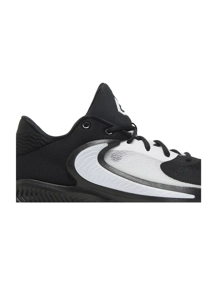 Кроссовки Nike Zoom Freak 4 TB — изображение 2 из 4, черный