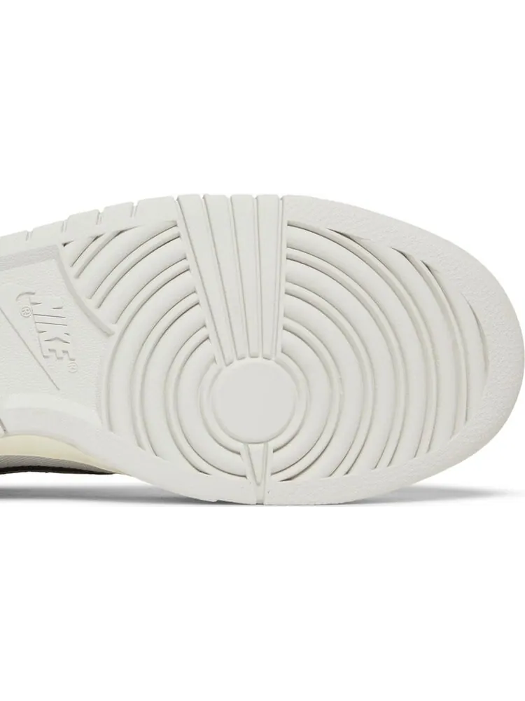 Кроссовки Nike Dunk Low 'Certified Fresh' — изображение 5 из 8, серый