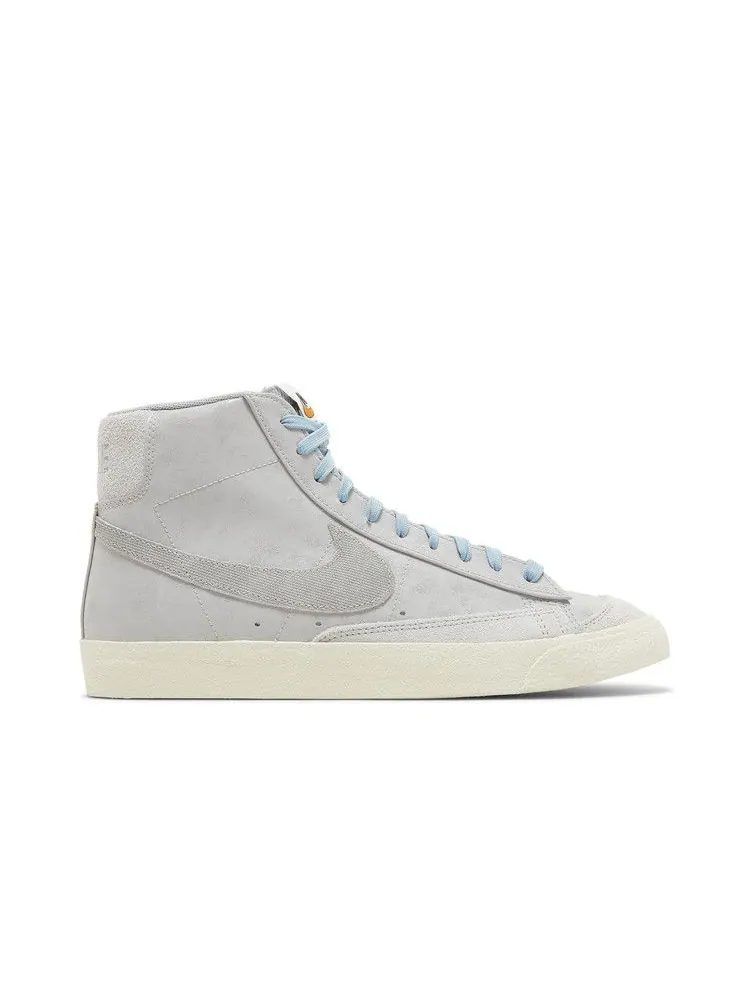 Кроссовки Nike Blazer Mid '77 Premium 'Certified Fresh - Grey Fog' — изображение 2 из 9