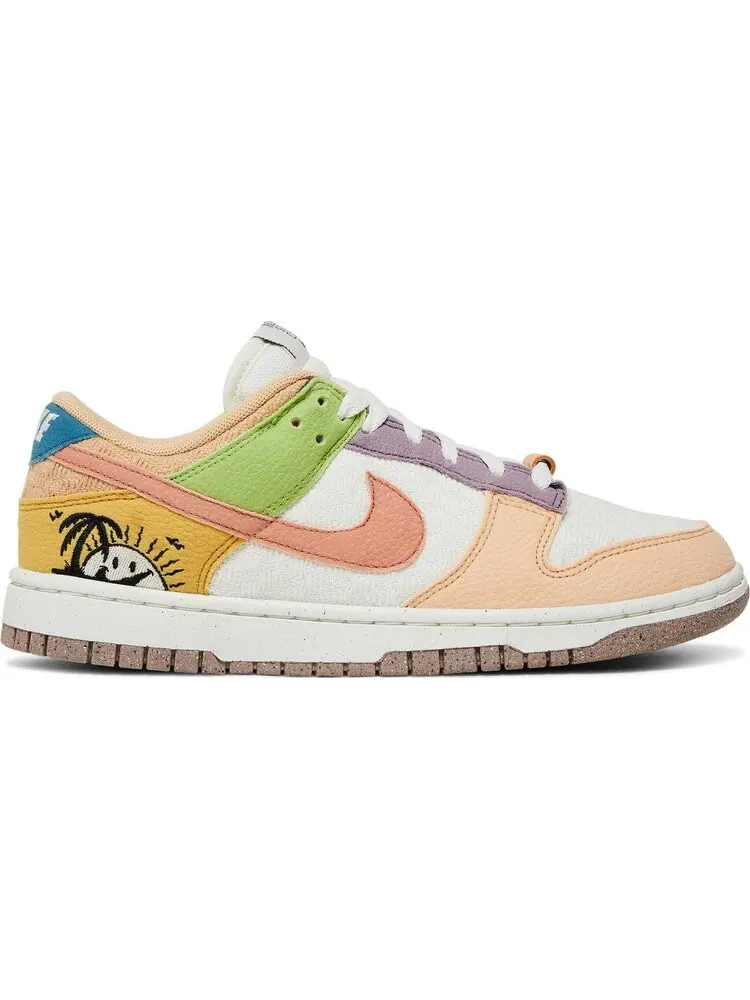 Кроссовки Nike Wmns Dunk Low SE 'Sun Club' — изображение 1 из 8, белый