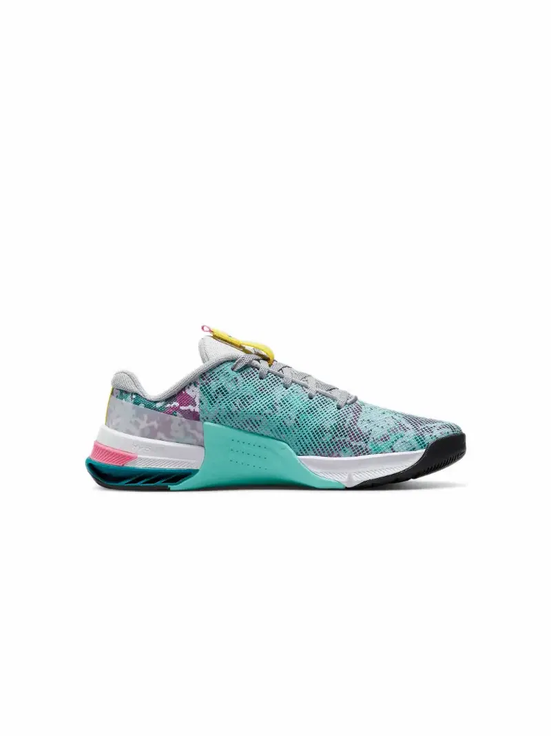 Кроссовки Nike Metcon 8 — изображение 3 из 7, серый/мультиколор