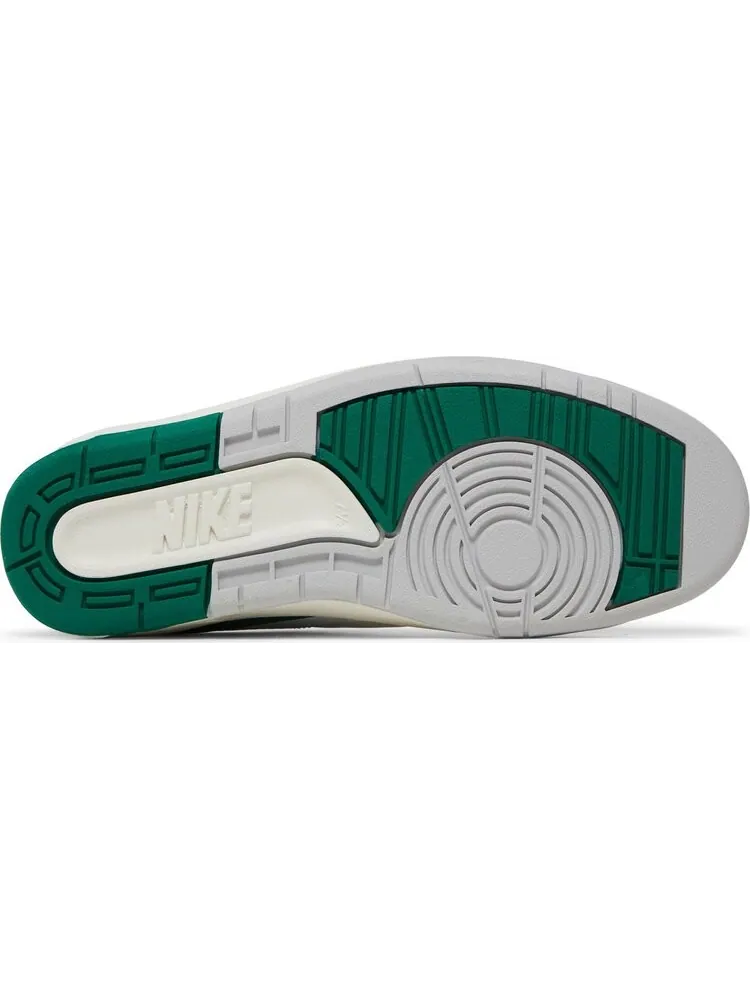 Кроссовки Nina Chanel Abney x Wmns Air Jordan 2 Retro Low SE — изображение 4 из 10, белый