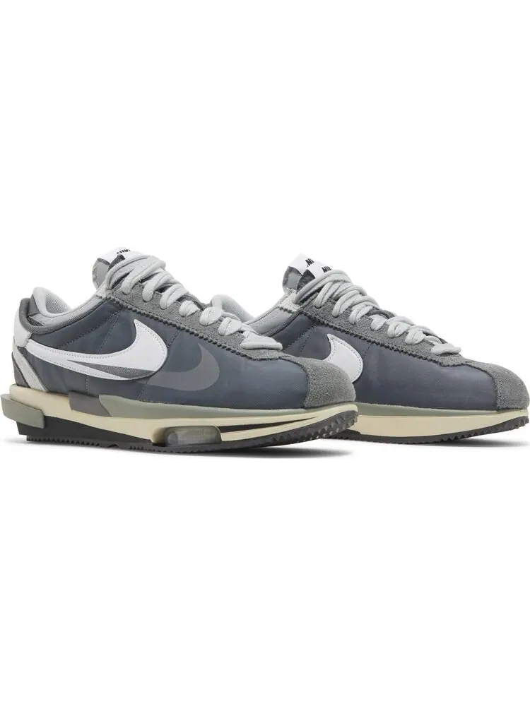 Кроссовки Nike x sacai Zoom Cortez SP 'Iron Grey' — изображение 8 из 8, серый