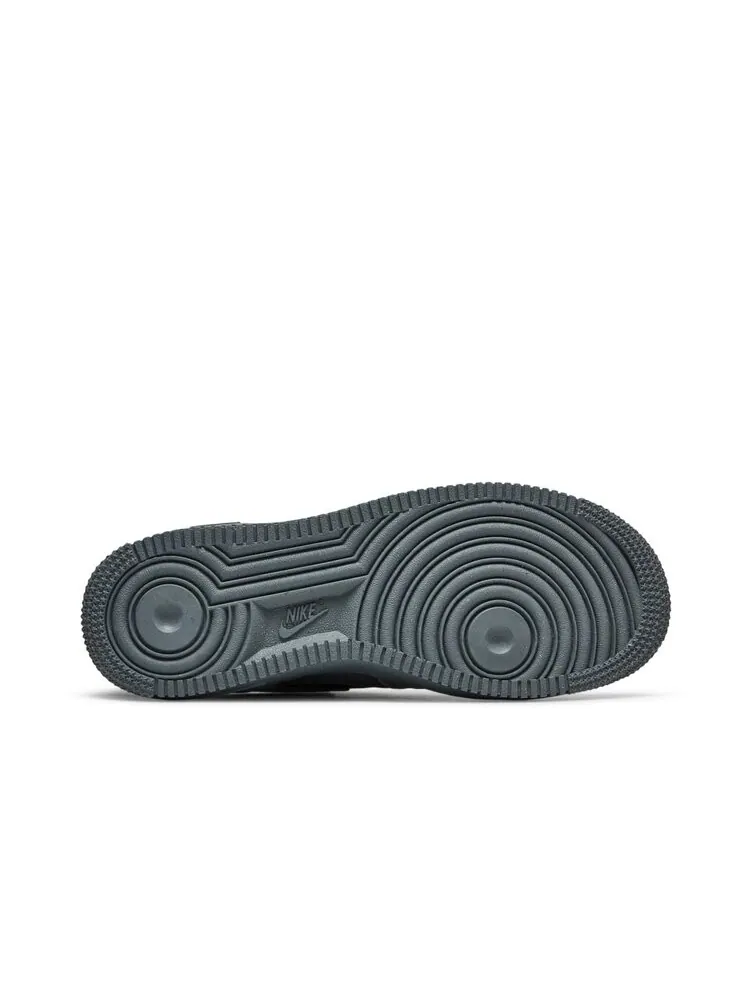 Кроссовки Nike Air Force 1 Low GS — изображение 4 из 4, серый