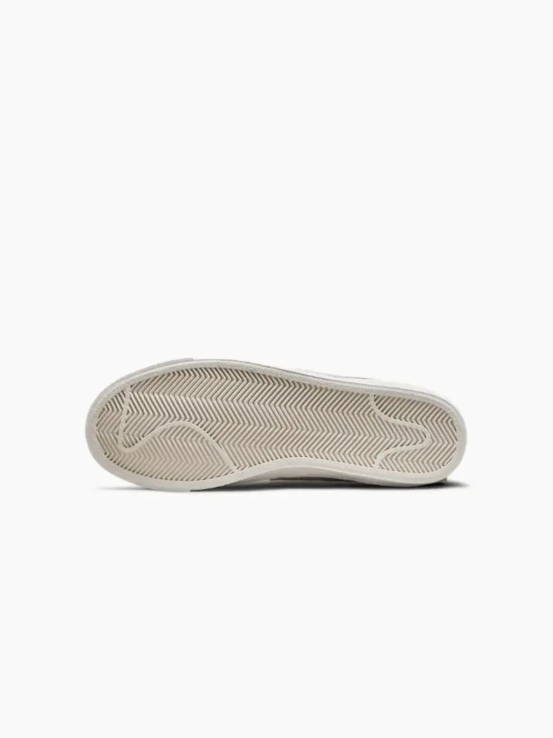 Кеды Nike Blazer Blazer Low '77 Jumbo — изображение 2 из 6, белый/розовый
