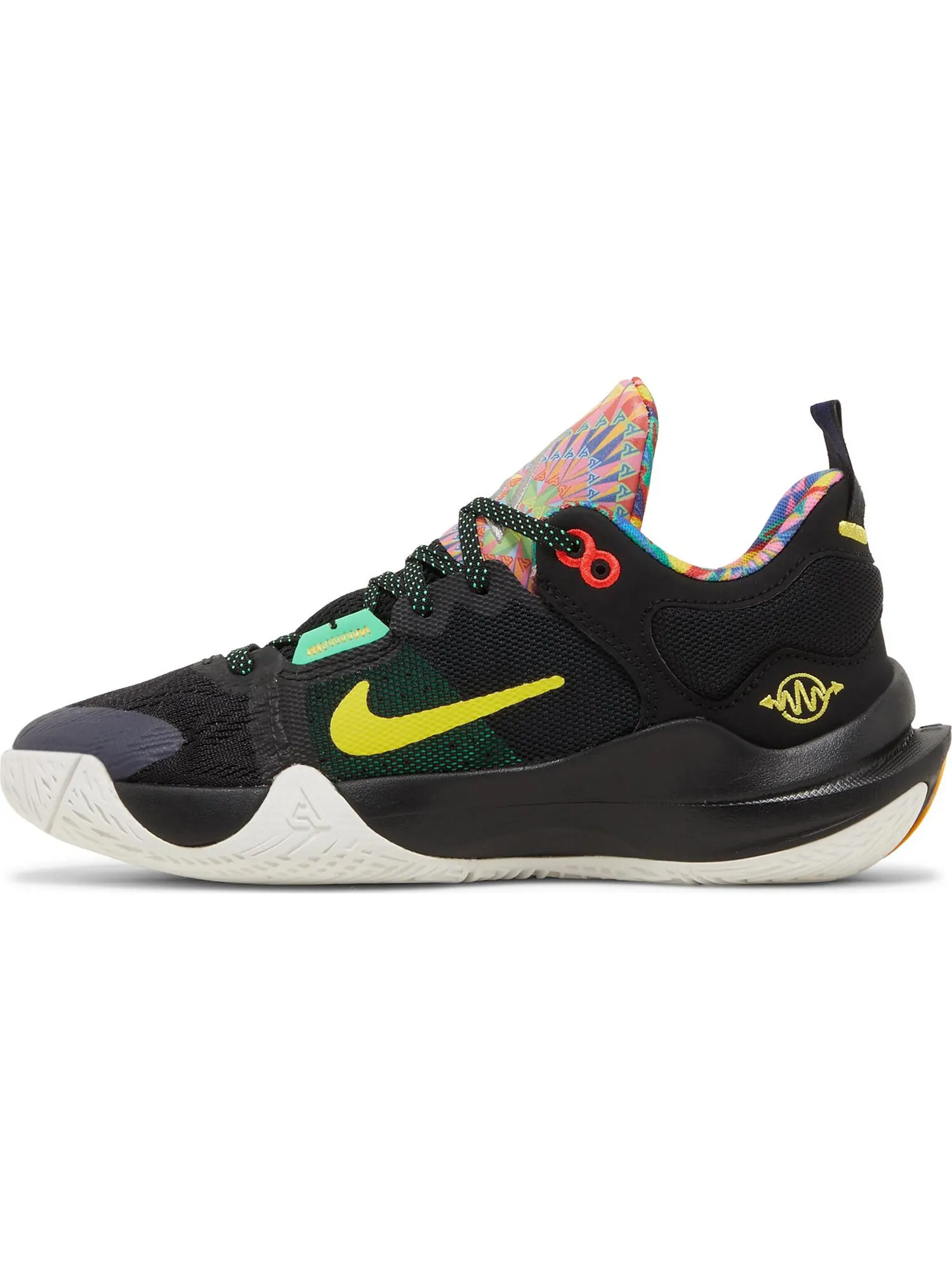 Кроссовки Nike Giannis Immortality 2 GS — изображение 2 из 4, черный