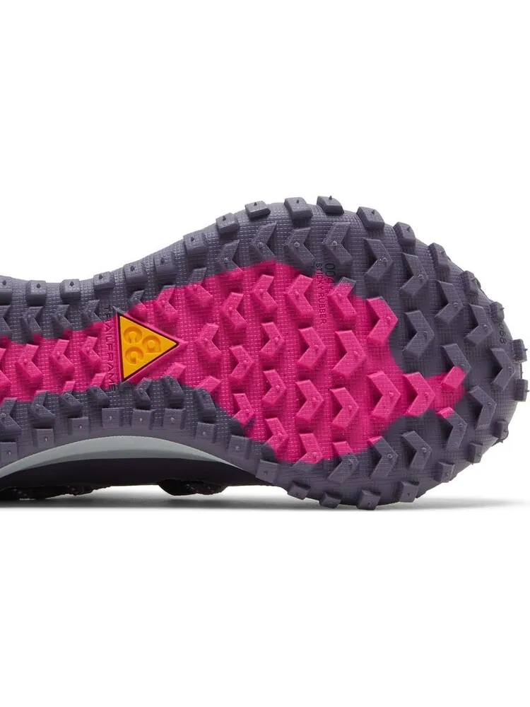 Кроссовки Nike ACG Mountain Fly Low SE 'Canyon Purple' — изображение 5 из 8, фиолетовый