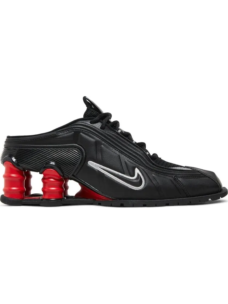 Кроссовки Nike Martine Rose x Wmns Shox Mule MR4 'Black Comet Red' — изображение 1 из 8, черный