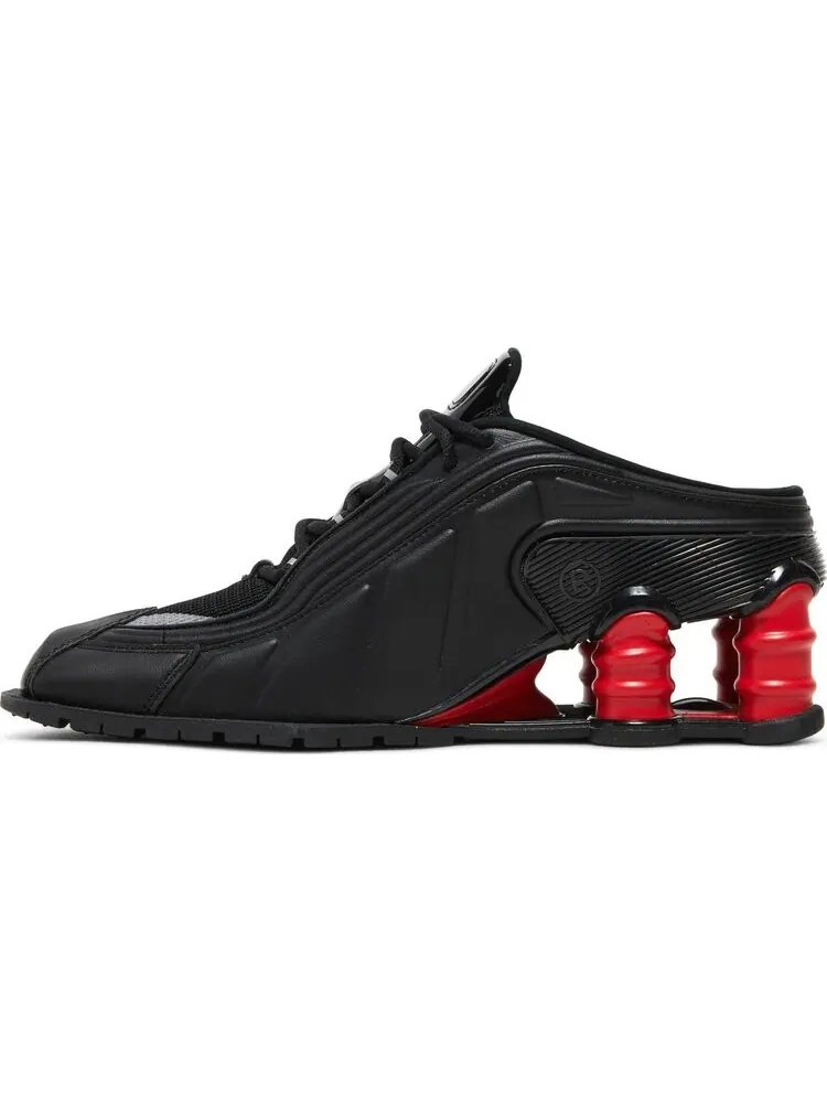 Кроссовки Nike Martine Rose x Wmns Shox Mule MR4 'Black Comet Red' — изображение 3 из 8, черный