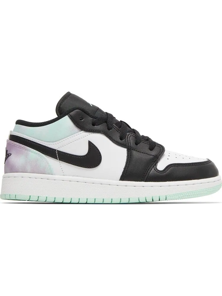 Кроссовки Air Jordan 1 Low SE GS Tie Dye — изображение 1 из 8, белый