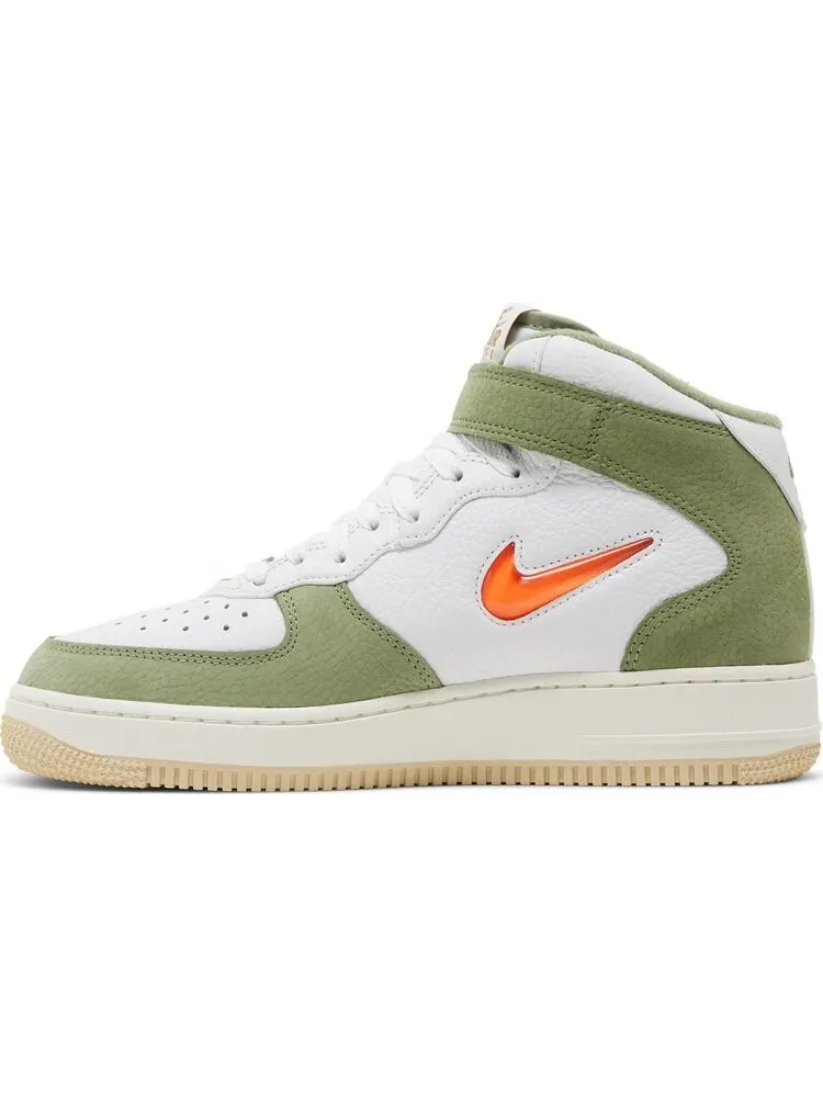 Кроссовки Nike Air Force 1 Mid QS 'Olive Green Total Orange' — изображение 3 из 8, зеленый