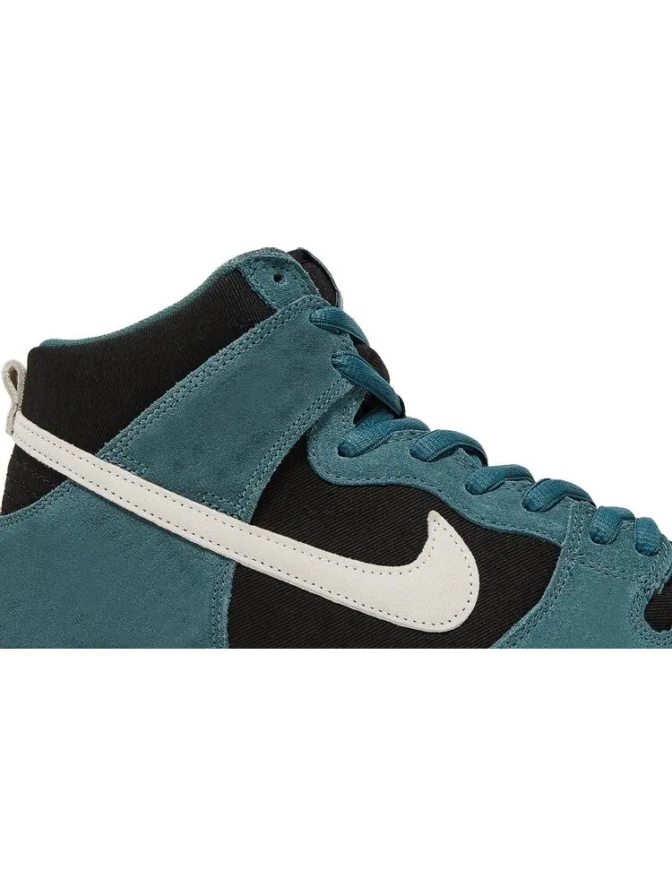 Кроссовки Nike Dunk High Pro SB 'Mineral Slate' — изображение 2 из 7, зеленый