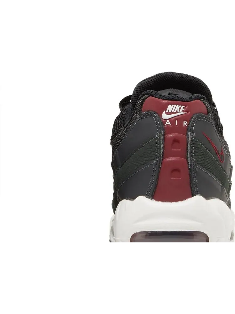 Кроссовки Nike Air Max 95 'Grey Team Red' — изображение 7 из 9, черный