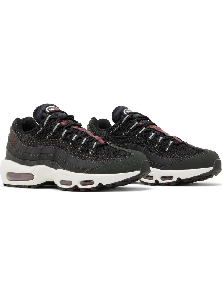 Кроссовки Nike Air Max 95 'Grey Team Red' — изображение 8 из 9, черный