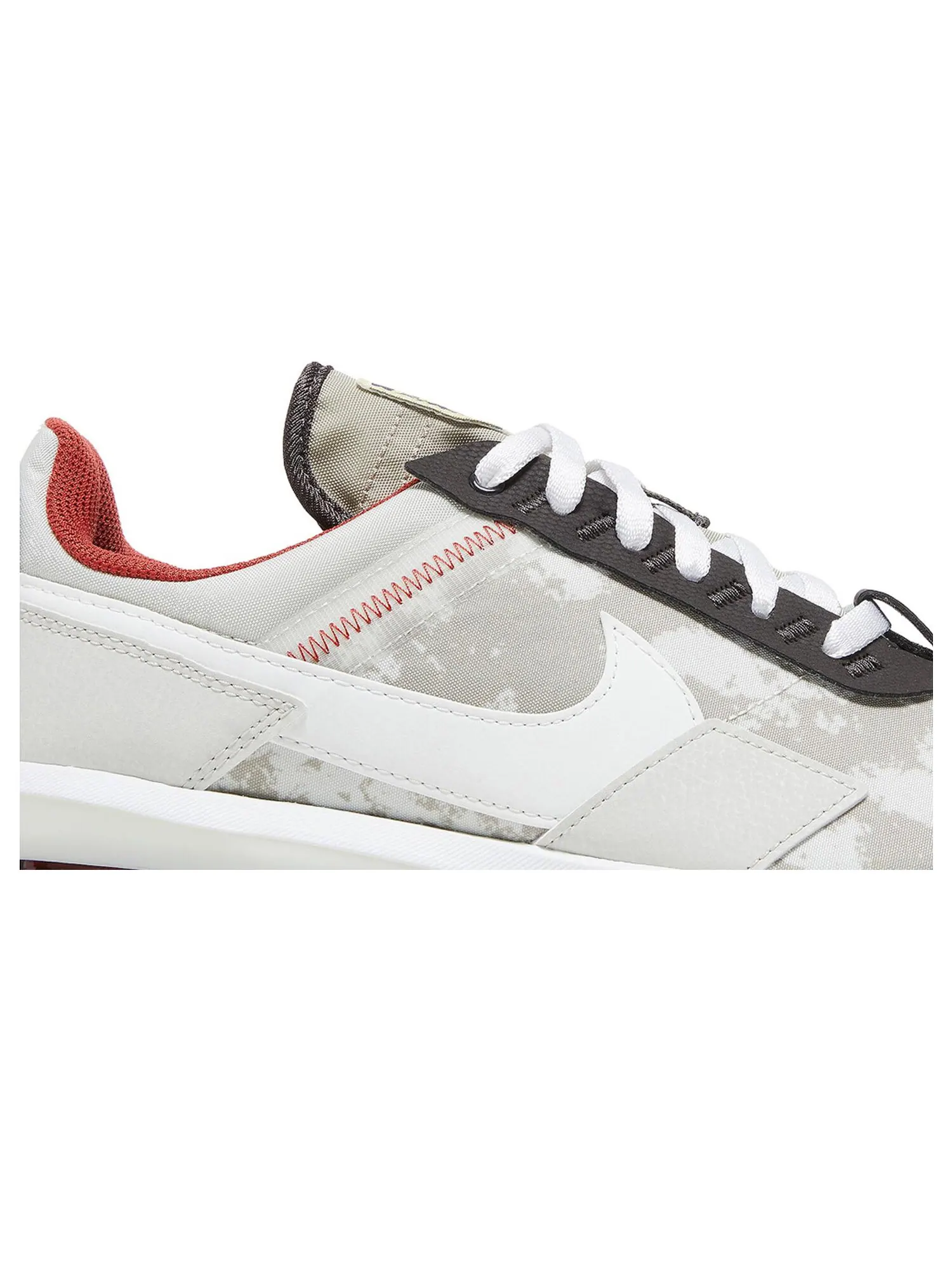 Кроссовки Nike Air Max Pre-Day 'Social FC' — изображение 2 из 8, бежевый