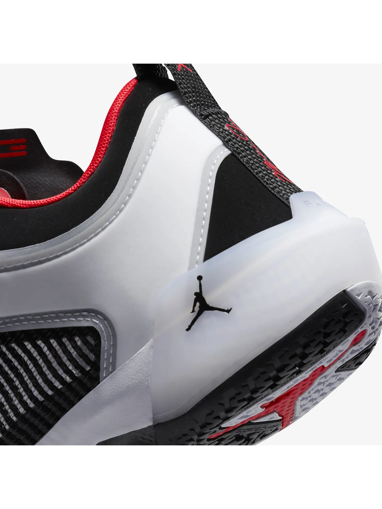Кроссовки Nike Air Jordan 37 Low PF — изображение 7 из 8, белый/черный