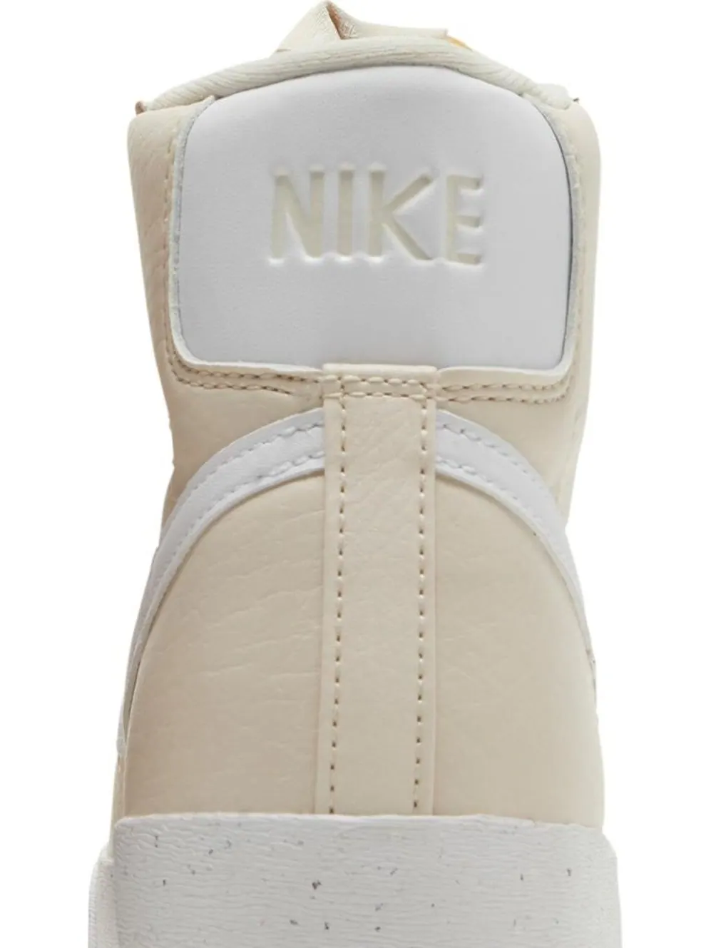 Кроссовки Nike Wmns Blazer Mid '77 Next Nature 'Light Orewood Brown' — изображение 7 из 8, коричневый