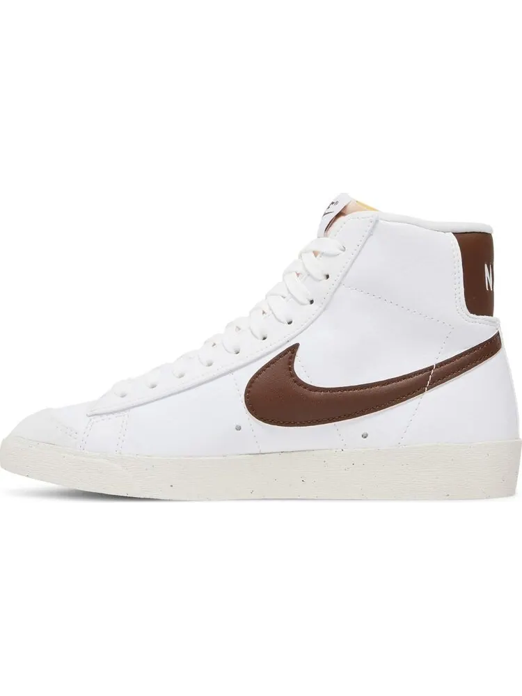 Кроссовки Nike Wmns Blazer Mid '77 Next Nature 'Cacao Wow' — изображение 3 из 8, белый