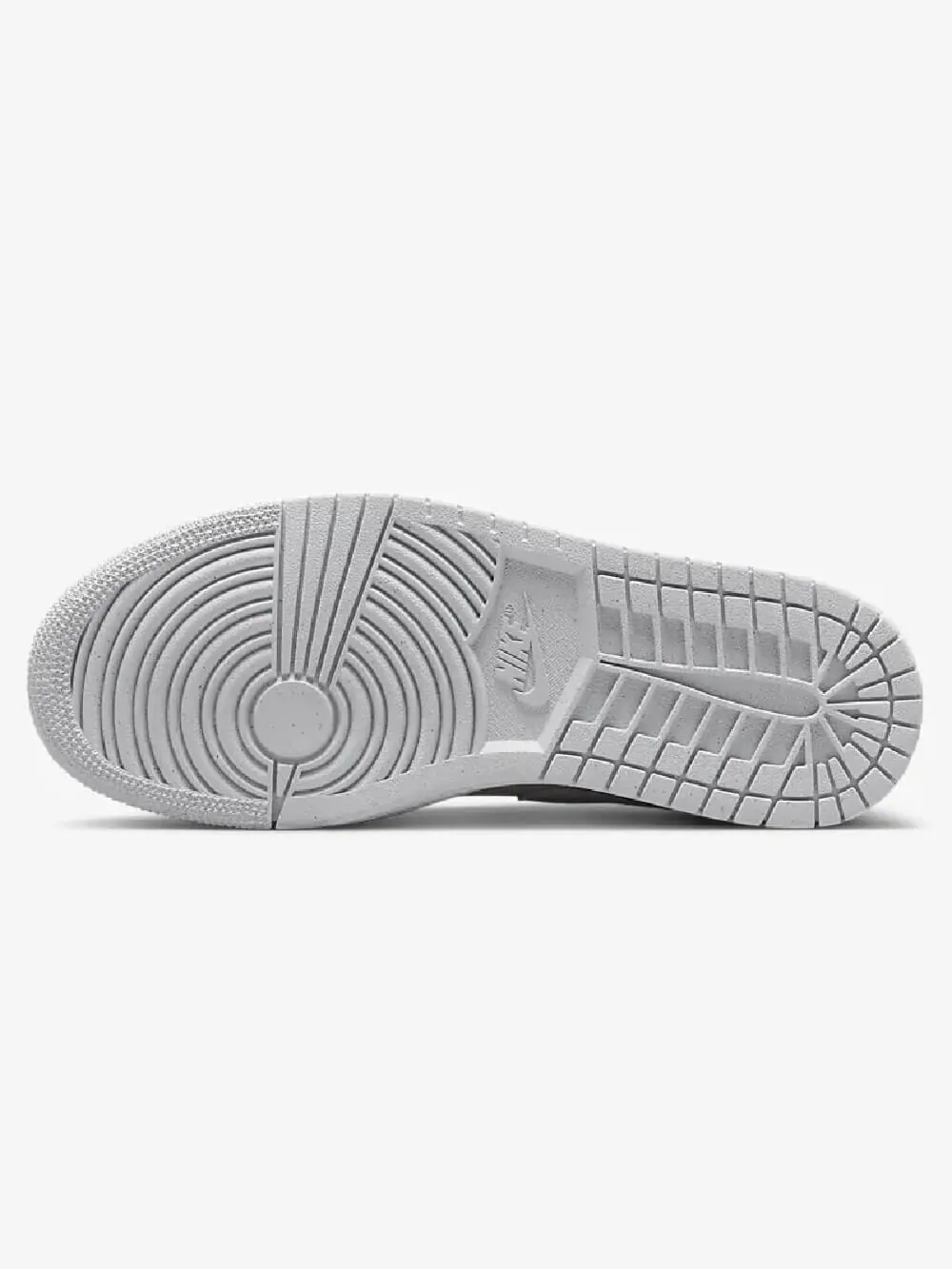 Кроссовки Nike Air Jordan 1 Low SE 'Beige' — изображение 6 из 8, белый