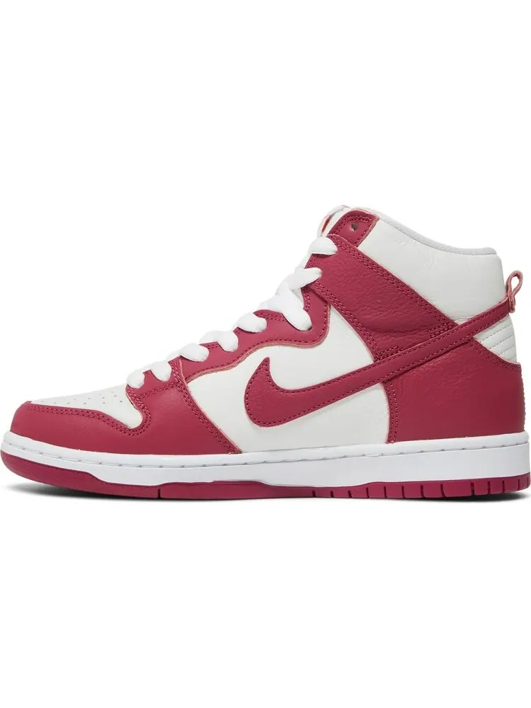 Кроссовки Nike Dunk High Pro SB 'Sweet Beet' — изображение 3 из 8, розовый