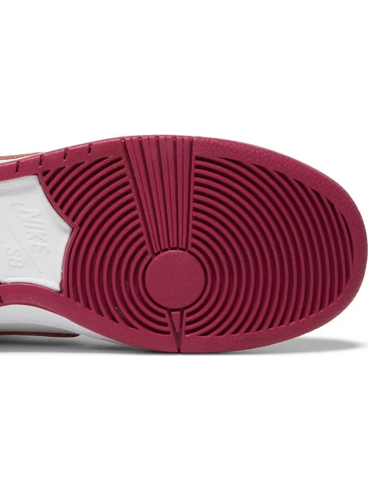 Кроссовки Nike Dunk High Pro SB 'Sweet Beet' — изображение 5 из 8, розовый