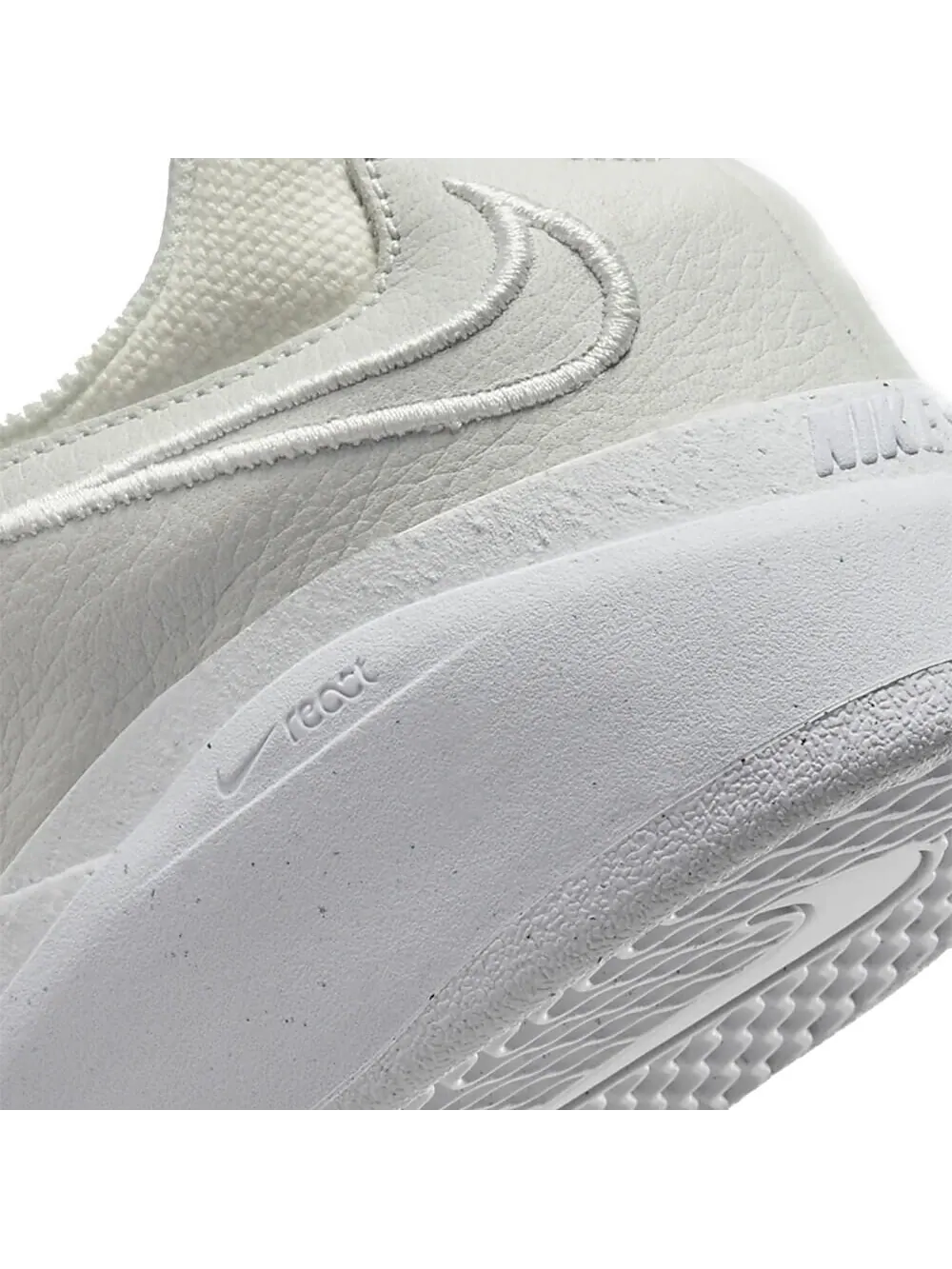 Скейтерские кеды Nike SB Ishod Wair Premium — изображение 6 из 6, белый