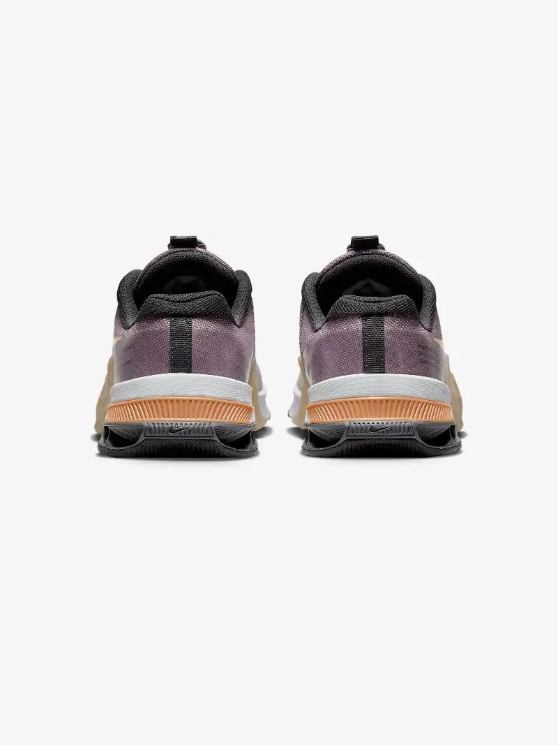 Кроссовки Nike Metcon 8 — изображение 4 из 6