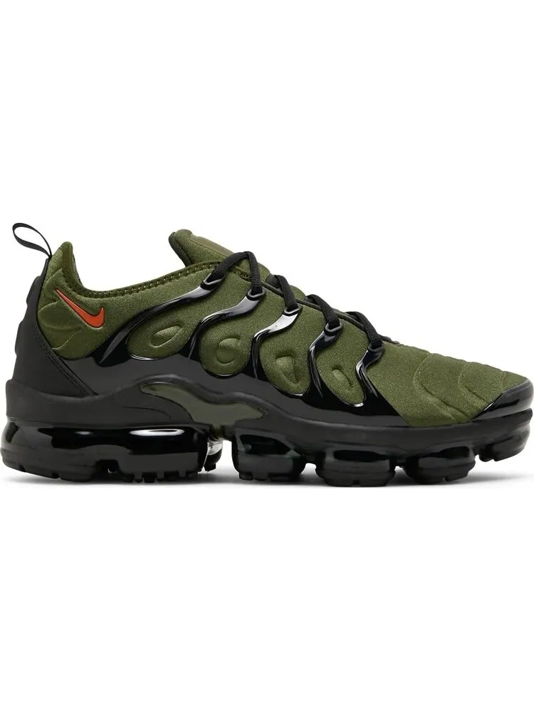 Кроссовки Nike Air VaporMax Plus 'Rough Green' — изображение 1 из 8, зеленый