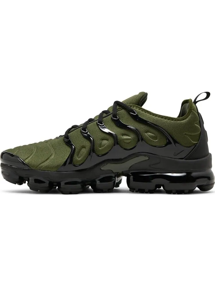 Кроссовки Nike Air VaporMax Plus 'Rough Green' — изображение 3 из 8, зеленый