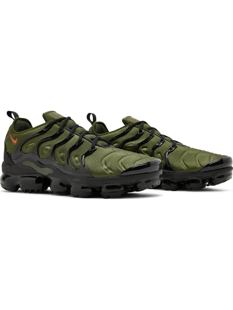 Кроссовки Nike Air VaporMax Plus 'Rough Green' — изображение 8 из 8, зеленый