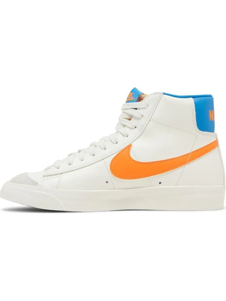 Кроссовки Nike Wmns Blazer Mid '77 'Sail Total Orange' — изображение 3 из 8, бежевый