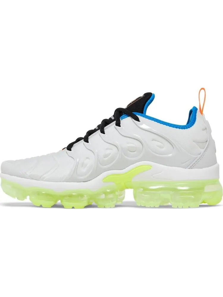 Кроссовки Nike Wmns Air VaporMax Plus 'Photon Dust Volt' — изображение 3 из 8, белый